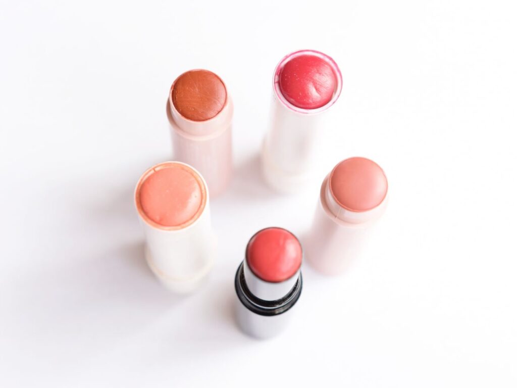 パーソナルカラーを自己診断する6つの方法