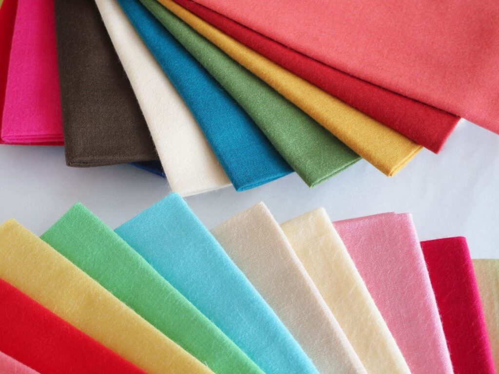 芸能人のパーソナルカラー診断を解説【男女・イエベ/ブルベ別に紹介】