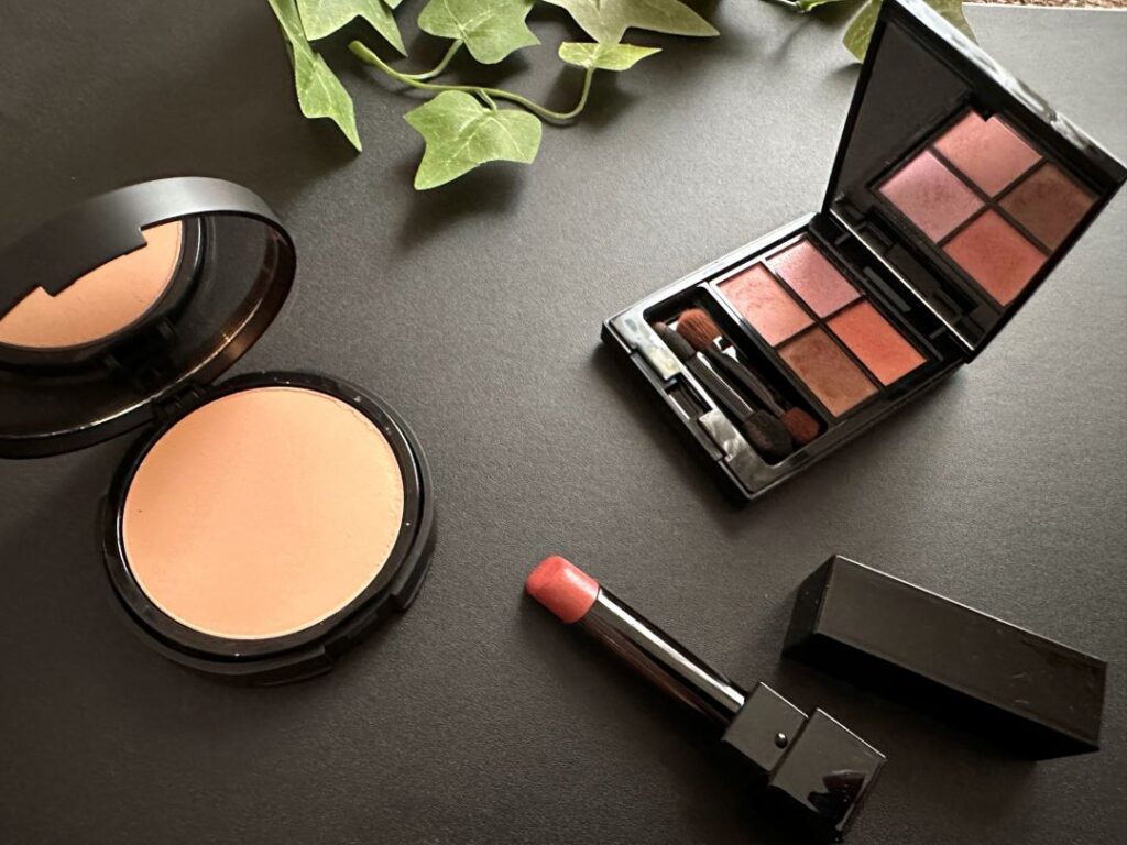 顔タイプ「フェミニン」におすすめのメイク術