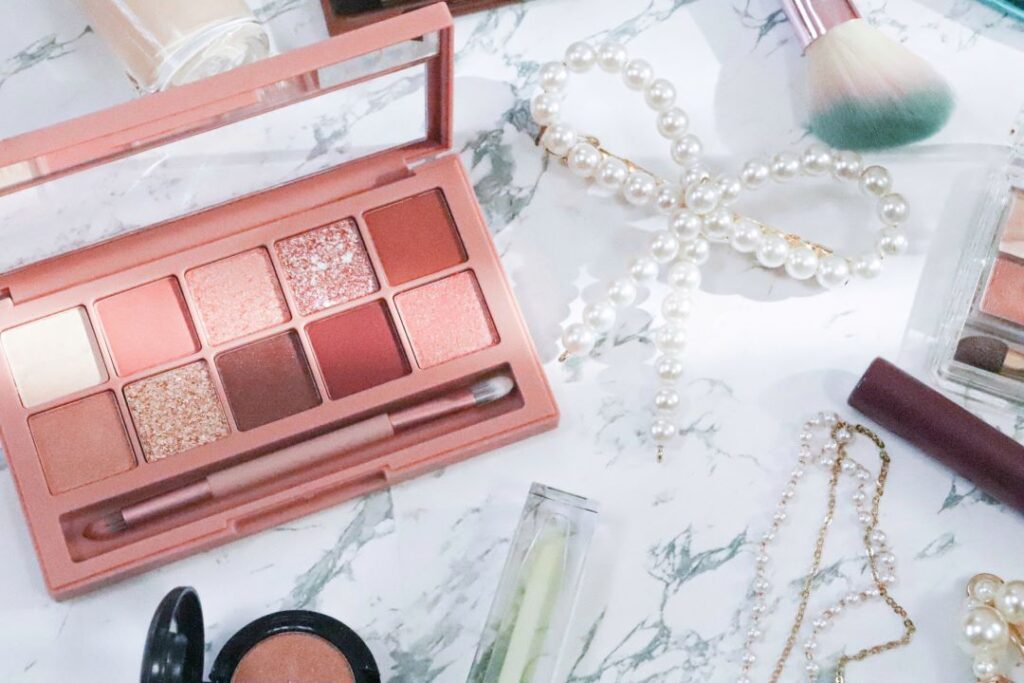 顔タイプエレガントに似合うメイク