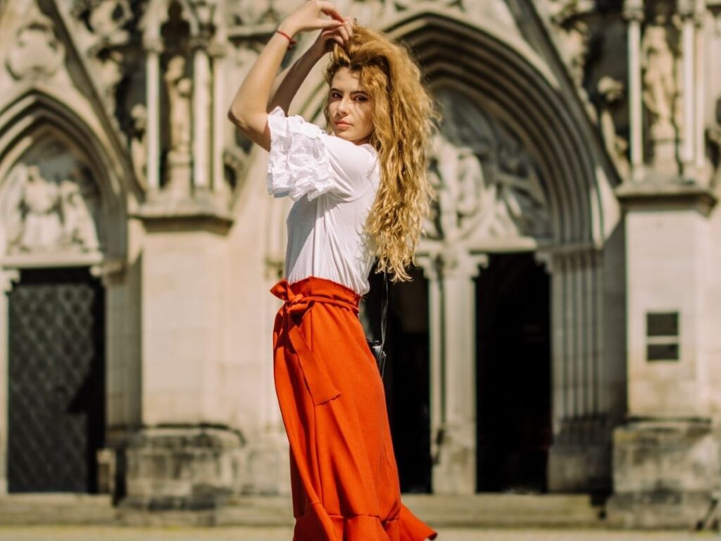 【骨格3タイプ】ウェーブの芸能人と服装