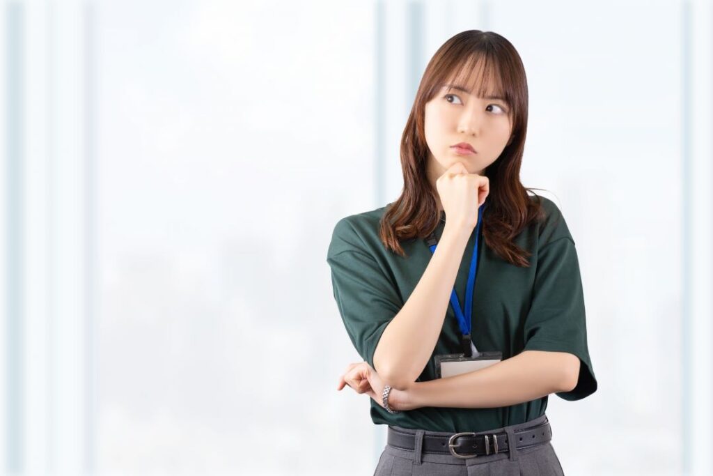 垢抜けメイクを教えてもらうなら、パーソナルカラー診断サロンとメイクレッスンどっちがいい？